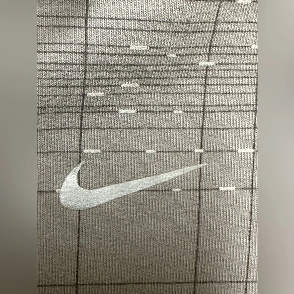 Nike grey dri fit reflective pullover hoodie
